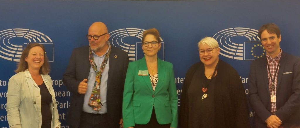 [:hr]Delegacija Equineta u Bruxellesu na sastancima na temu direktiva o tijelima za jednakost[:]
